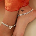 Load image into Gallery viewer, pure silver anklet nitra
