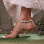 Load image into Gallery viewer, pure silver anklet nitra
