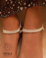 Load image into Gallery viewer, Silver Double Mullamottu Anklet
